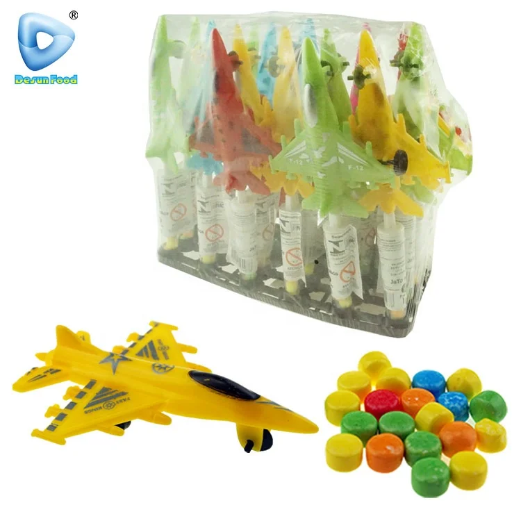 
 Лидер продаж, дешевые пластиковые игрушки с конфетами  