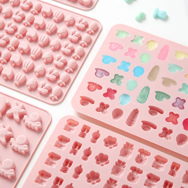 Different Shapes and Patterns Baking Mold Silicone Bear Animal Fruit Funny 3d Chocolate Jelly Gummy Candy Mold With Dropper