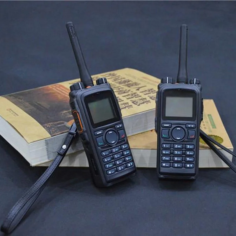 PD780 IP67 Dustproof and Waterproof Digital Analog Dual Mode Speech Encryption DMO Double Slot Lasting Use Walkie Talkie