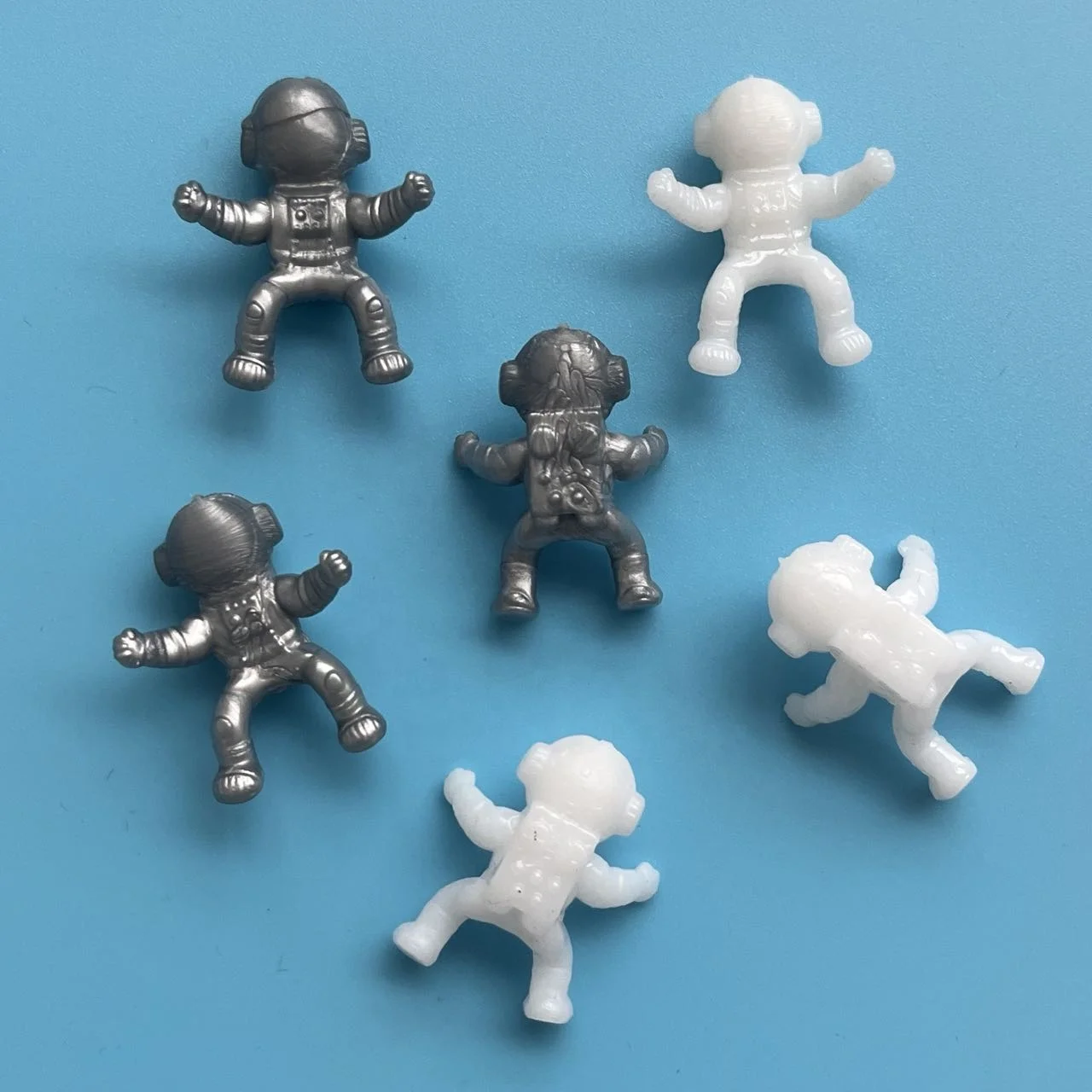 Plastic Rubber Stretchy Soft Alien Toys For Vending Machine Capsule ...