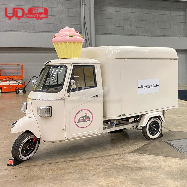 Custom 3-Wheel Mobile Italian Food Ape Truck New Condition