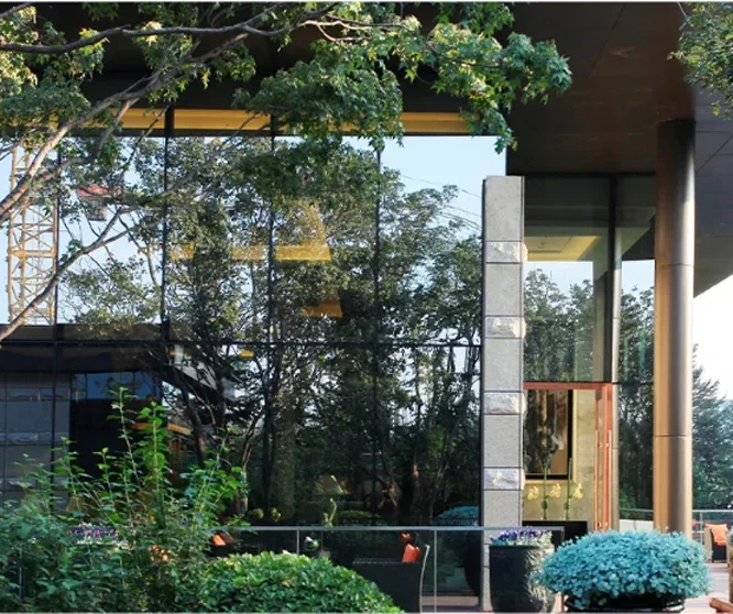 Film Building Popular PET Multi-ply 1.52 X 30 Blue Silver Solar Window Tint Film for Commercial Building