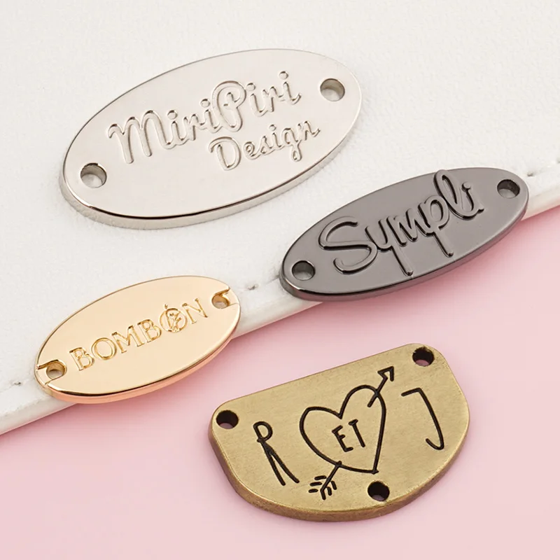 Design Two Holes Rose Gold Metal Tags with Logo for Swimwear Cloth