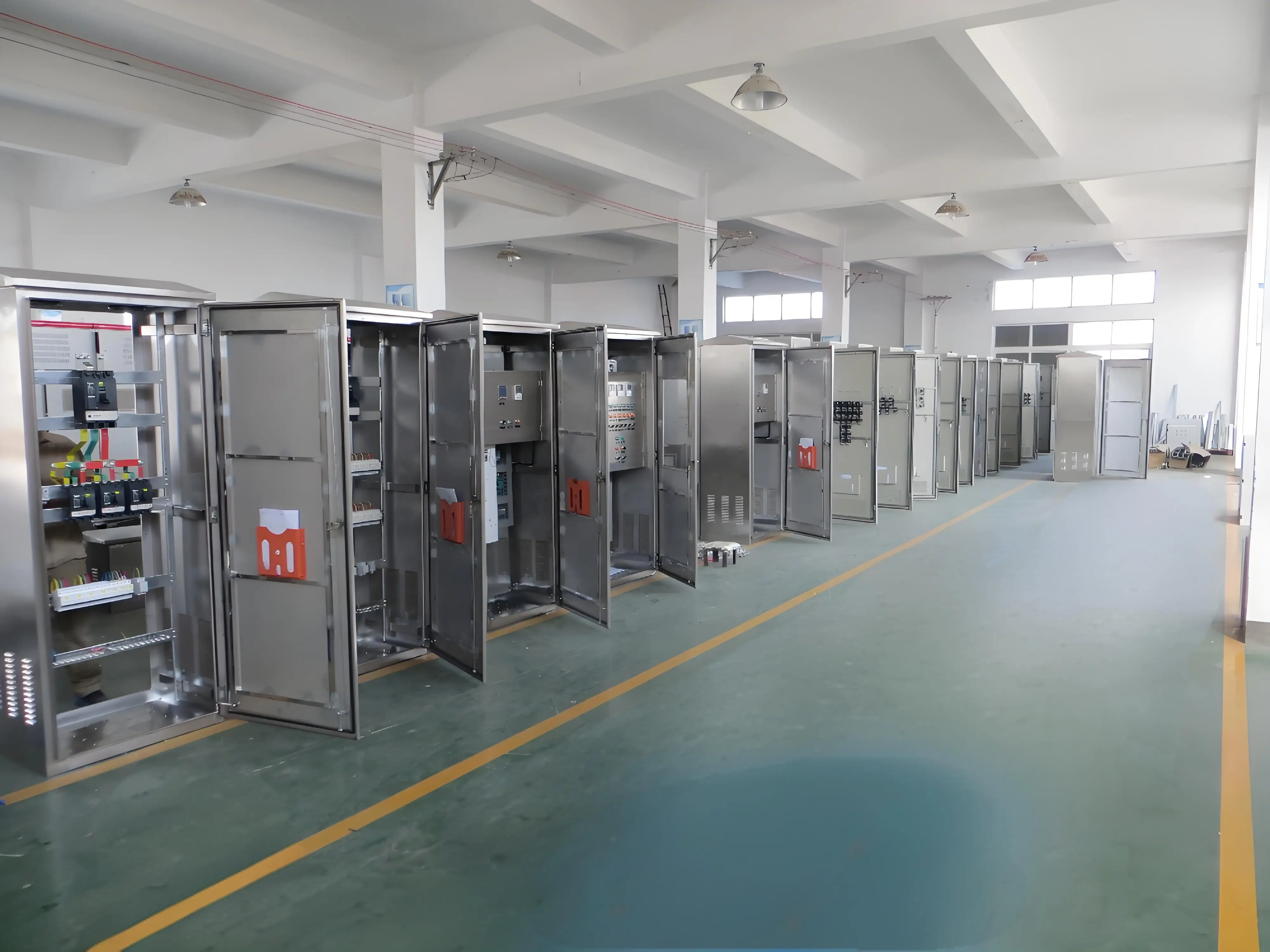 Electrical Distribution Cabinet 0.4KV AC Copper Switchgear with MCB Pan ...