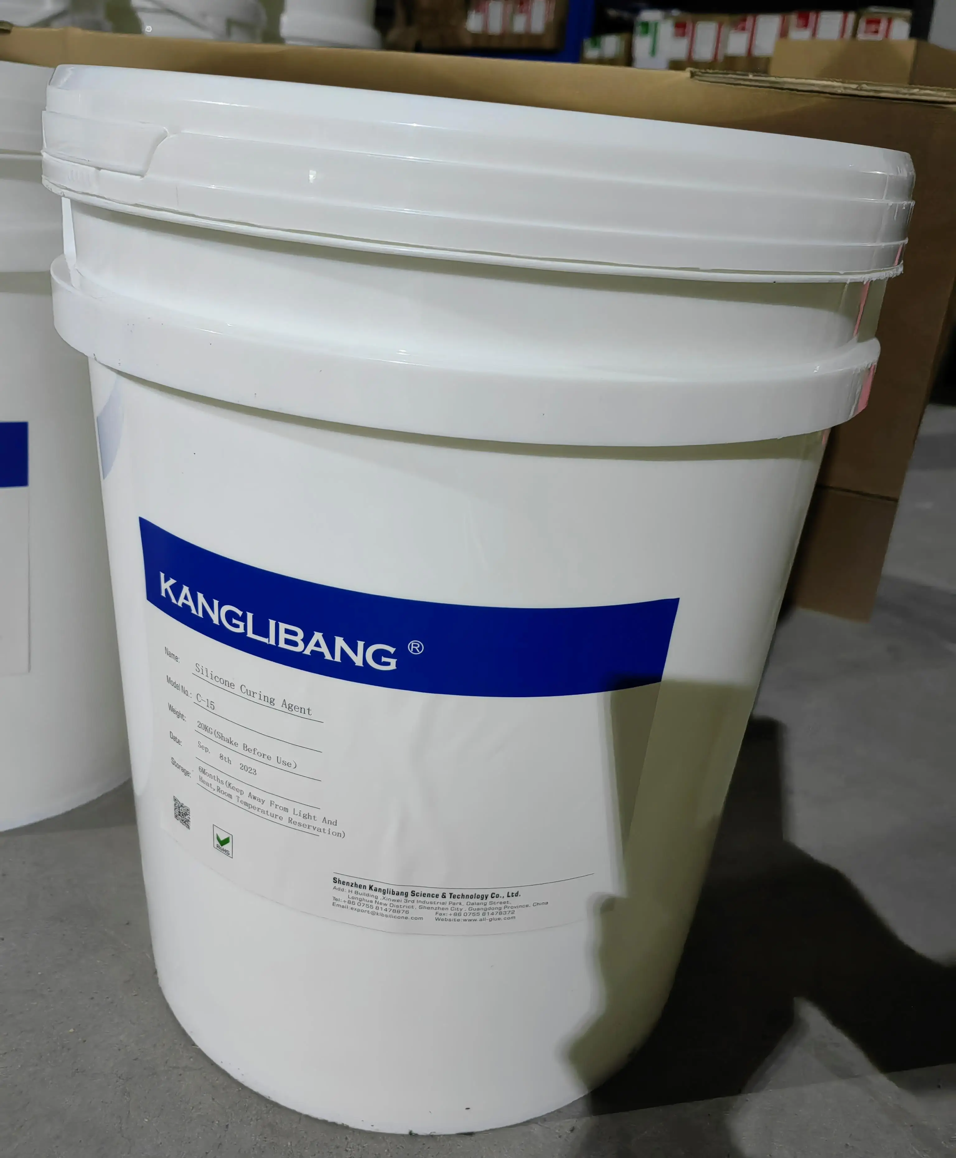 Vulcanizing Silicone Rubber Curing Agent Neutral PH Food Grade OEM 4