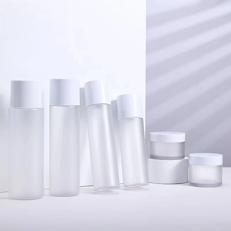 Cleansing Water Sunscreen Water Lotion Packaging Pet Bottle With Screw Cap