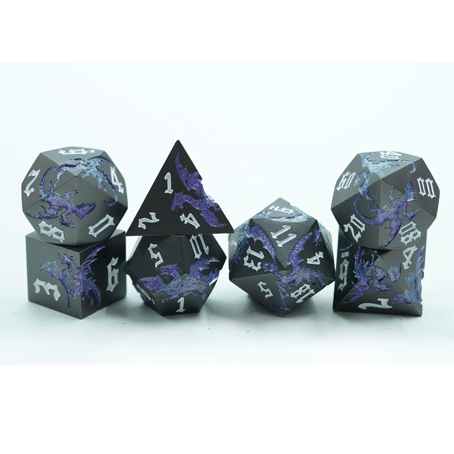 Yeni 7'lik Ejderha Polihedral RPG Zar Seti El yapımı DND Oyunu İyi Fiyata Çinko Alaşım Metalinden Yapılmıştır