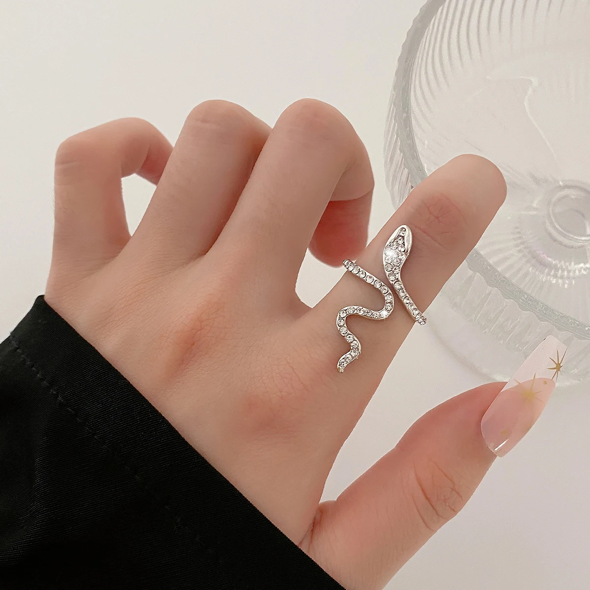Retro Punk Style Rhinestone Snake Ring for Women Jewelry|