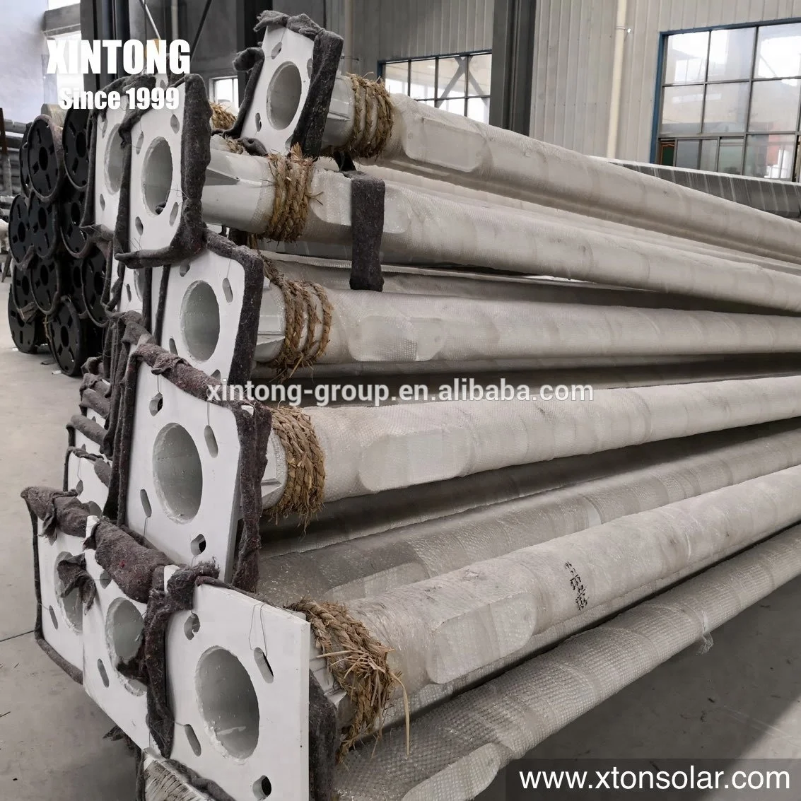 XINTONG 6 м, 8 м, 12 м, оцинкованный светодиодный уличный фонарь на солнечной батарее, уличный фонарный столб