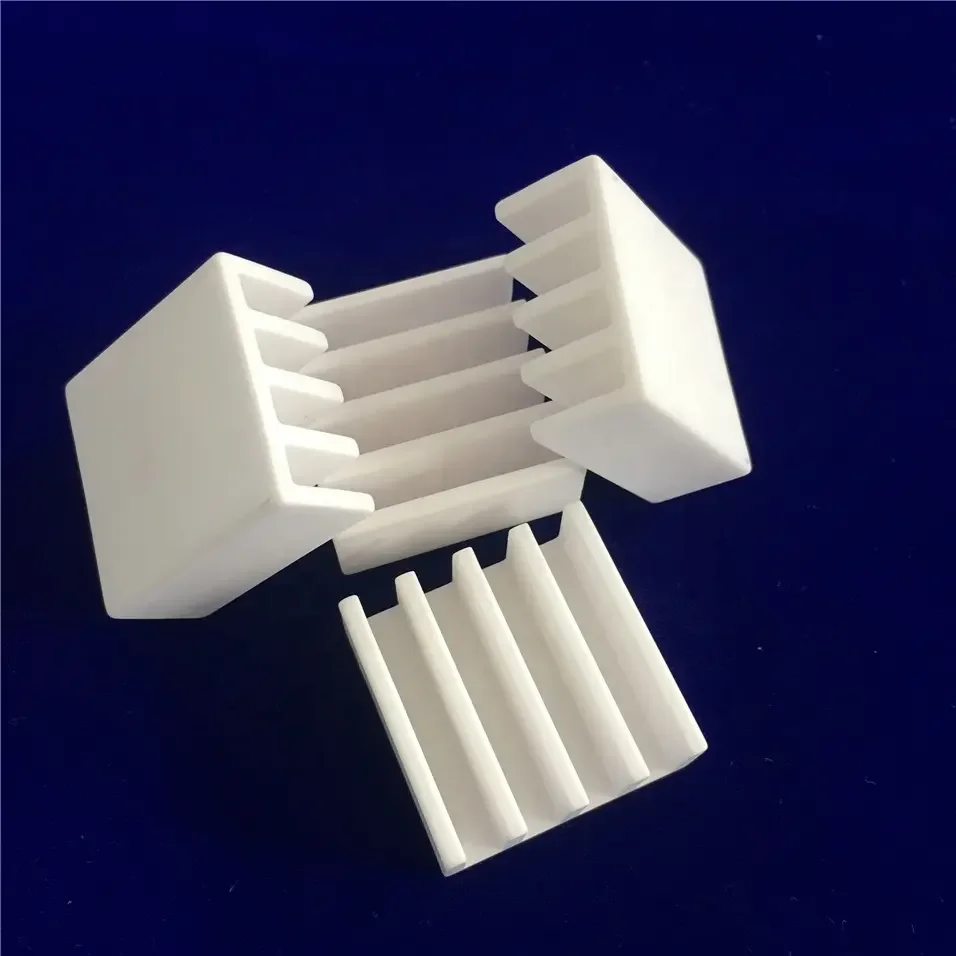 Custom Alumina Ceramic Heat Sink Special Shaped Aluminium Oxide Ceramic