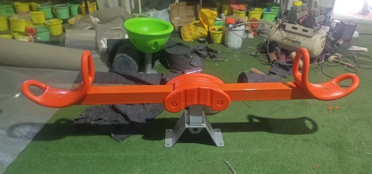 Factory Direct Seesaw for Kids Fashion Design Rabbit Seesaw Plastic Seat Seesaw Outdoor Playground