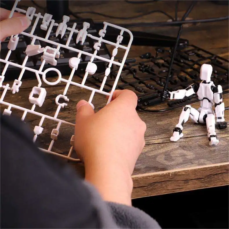 Figurine d'action imprimée en 3D – Robot mobile multi-articulé à collectionner | Jouet mécanique mobile complet de 13 cm pour exposer et jouer créatif