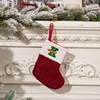 Calcetín navideño con letras bordadas de dibujos animados k