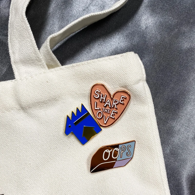 Custom Lapel Pins Die Casting Customized Enamel Pins Soft Enamel Rubber Clutches Hard Enamel Type for Lapel Pins