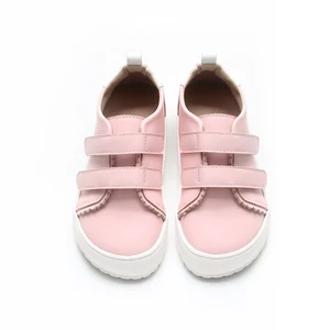 Babyhappy Patent Hot Sale Light Weighted Double Strap Leather Wide Toe Cap Box Kids Baby Barefoot Shoes Sneaker
