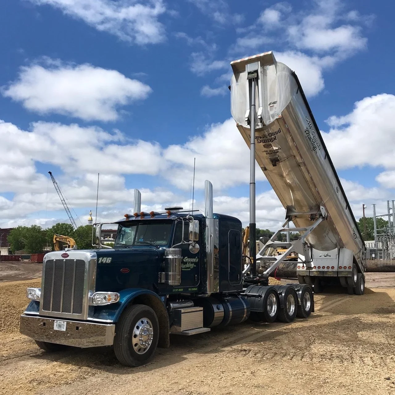 シームレス 40トンダンプトラック伸縮式油圧シリンダー Buy 40 Tons Dump Truck Hydraulic Cylinder