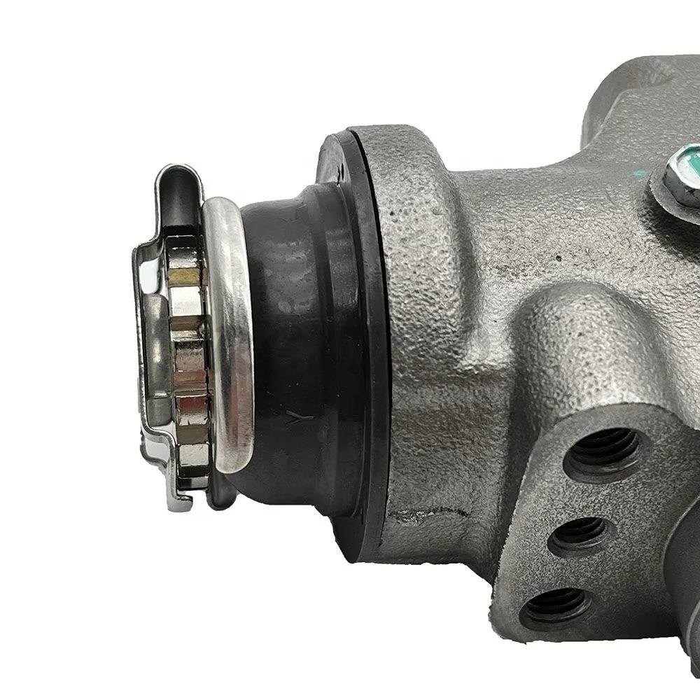 OE MC889050 44100-90413 Brake Expander Cylinder for Trucks