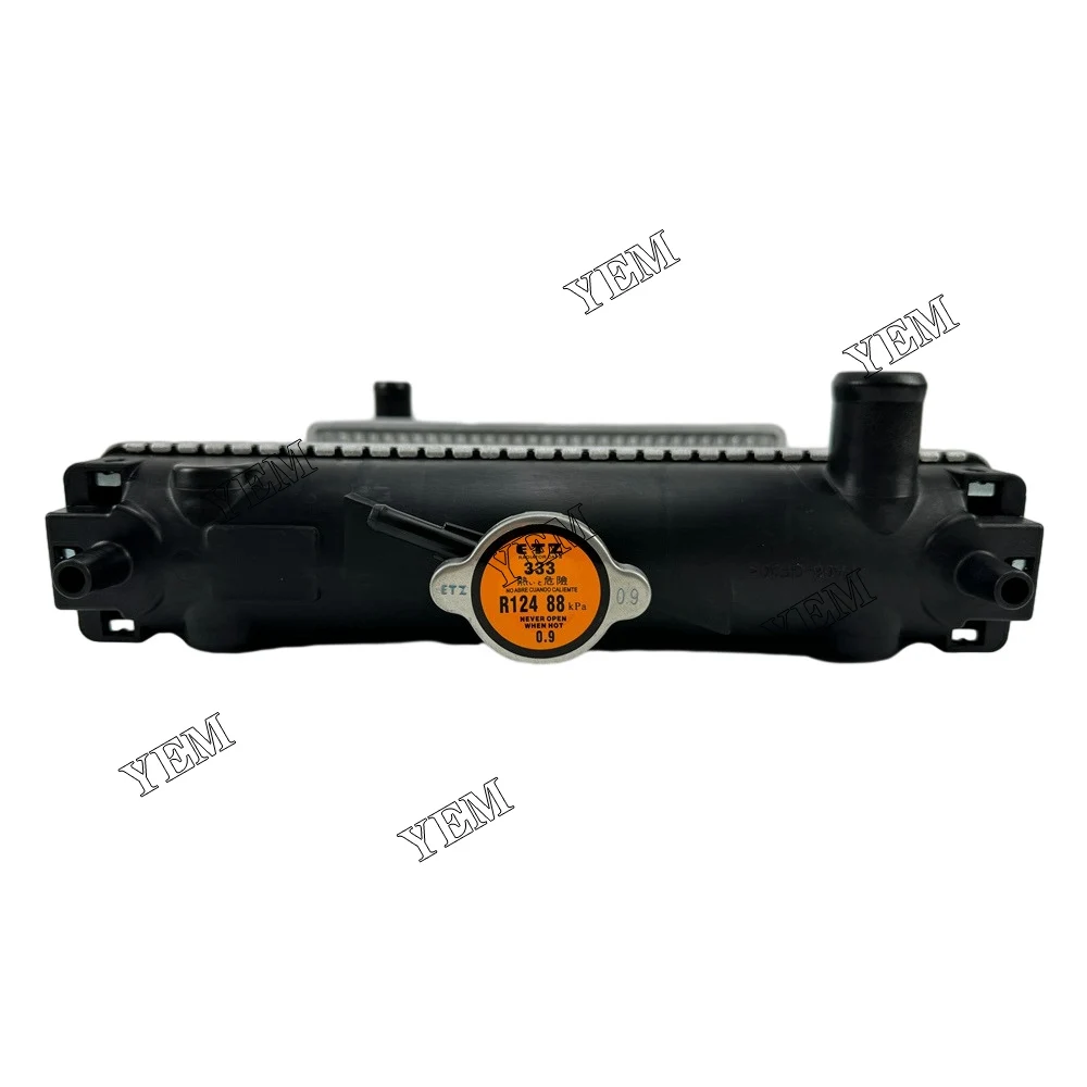 ASSY RADIATOR 1G951-72060 for Kubota D722 Engine 4