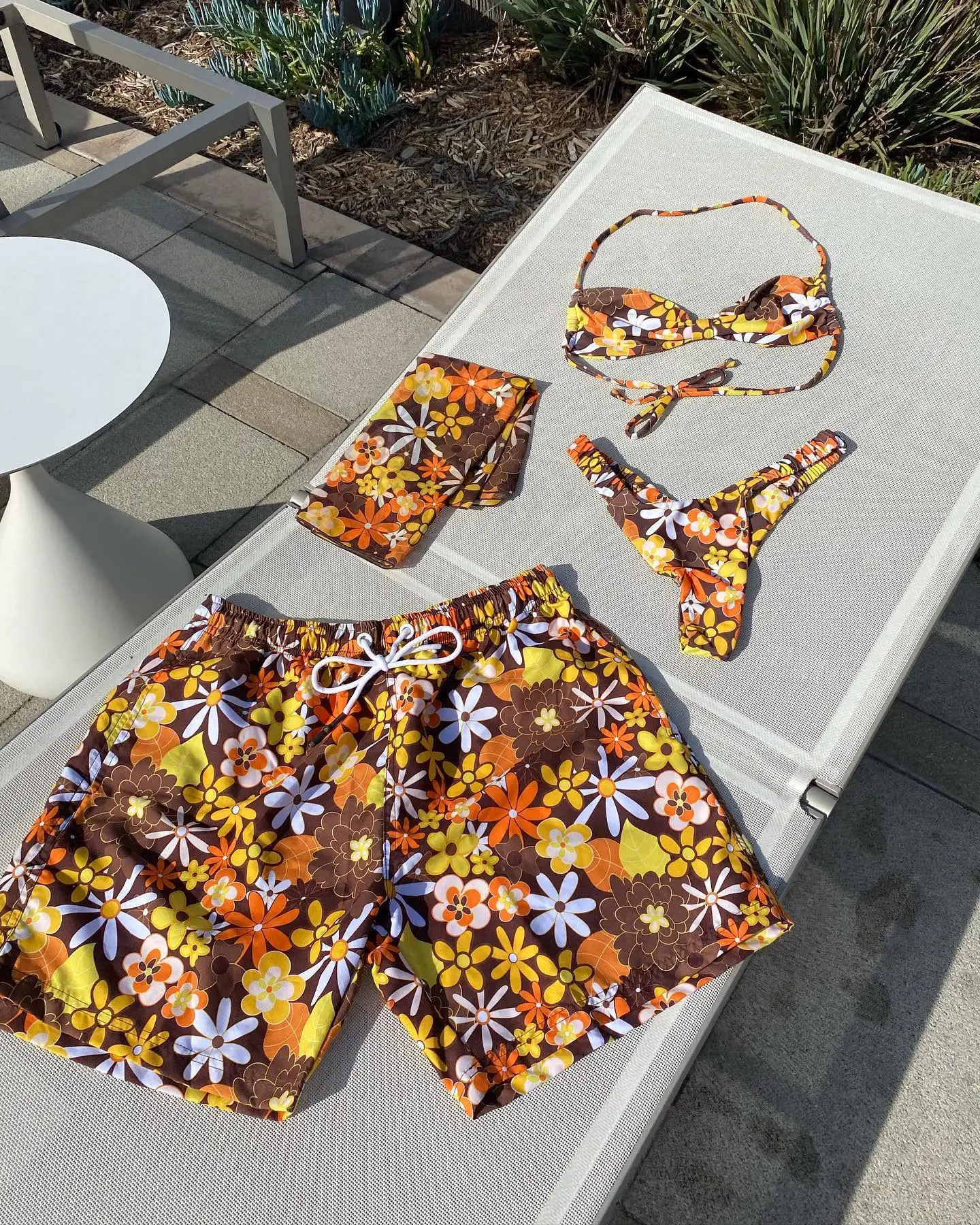 2022 Custom Color Bikinis High Waist Design Couple Swimwear For Men And