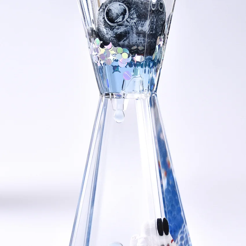 Custom Decompression Toy Liquid Quicksand Oil Funnel Spaceman Starry Sky Oil Sand Clock Hourglass Acrylic Pendant