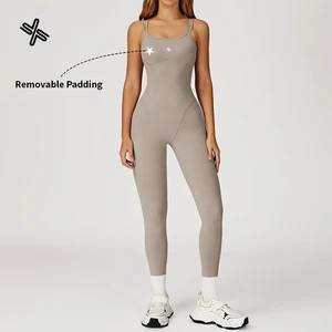 Women's 2-Piece Fitness Yoga Set Strapless Sports Bra Shorts Lightweight Sweat-Wicking Four-Way Stretch OEM Service