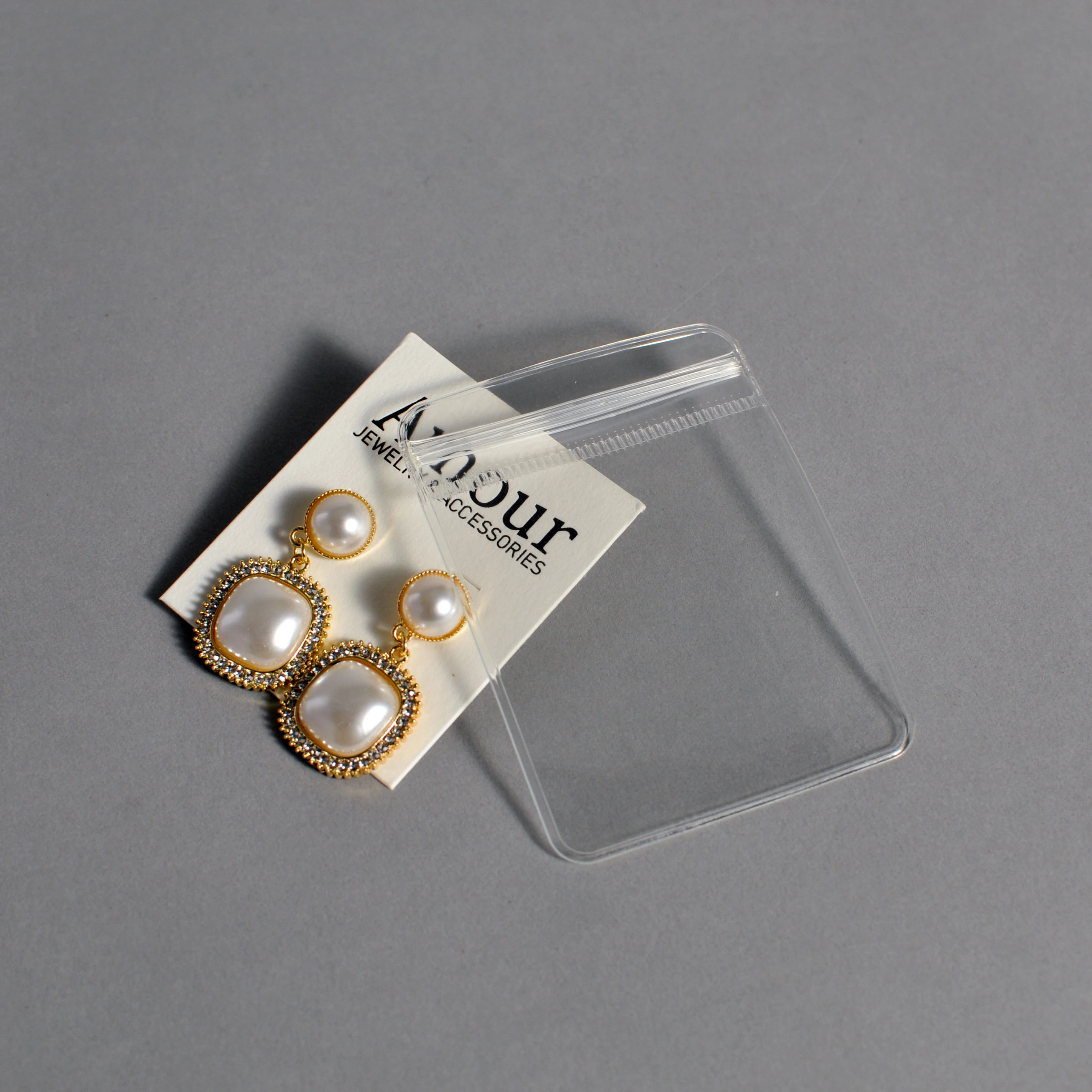 Custom Logo White Paper Packaging Customized Earring Display Card Dangle Earring Paper Card Packing Cards with PVC Pouch