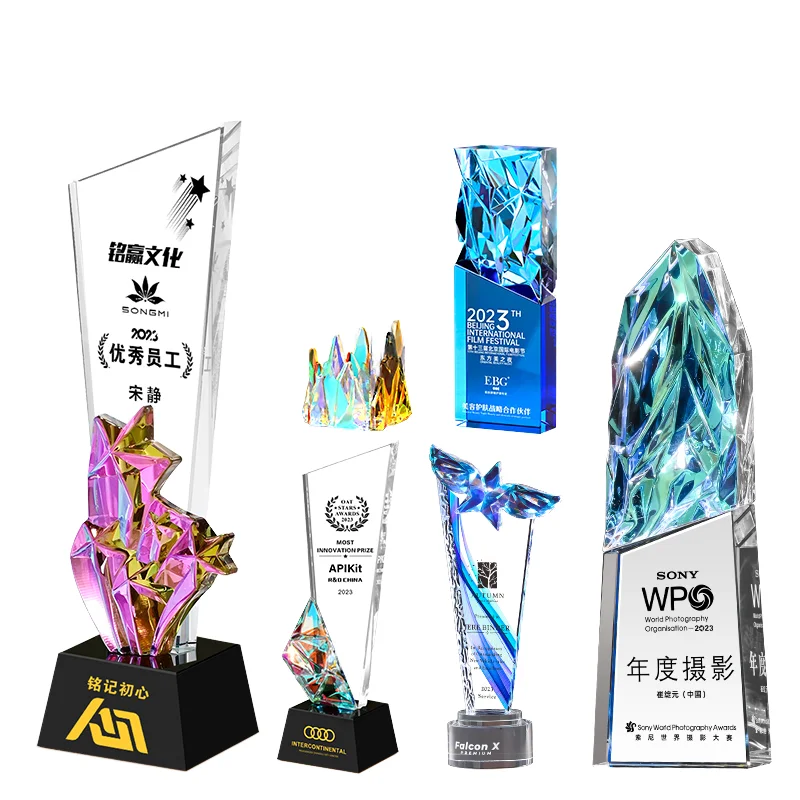 Custom Plated Crystal Trophies Cups Cheap Source From Manufacturer Award Prize Plaque in Glass and Wooden Souvenir Model