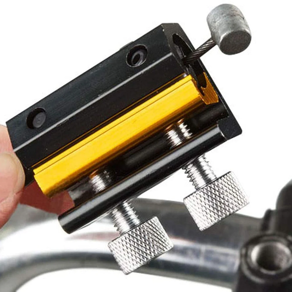 Motorcycle Dual Cable Lubricator Tool - Aluminum & Rubber Oiler For Throttle/Clutch Cables, Aerosol Clamp Compatible - View #11
