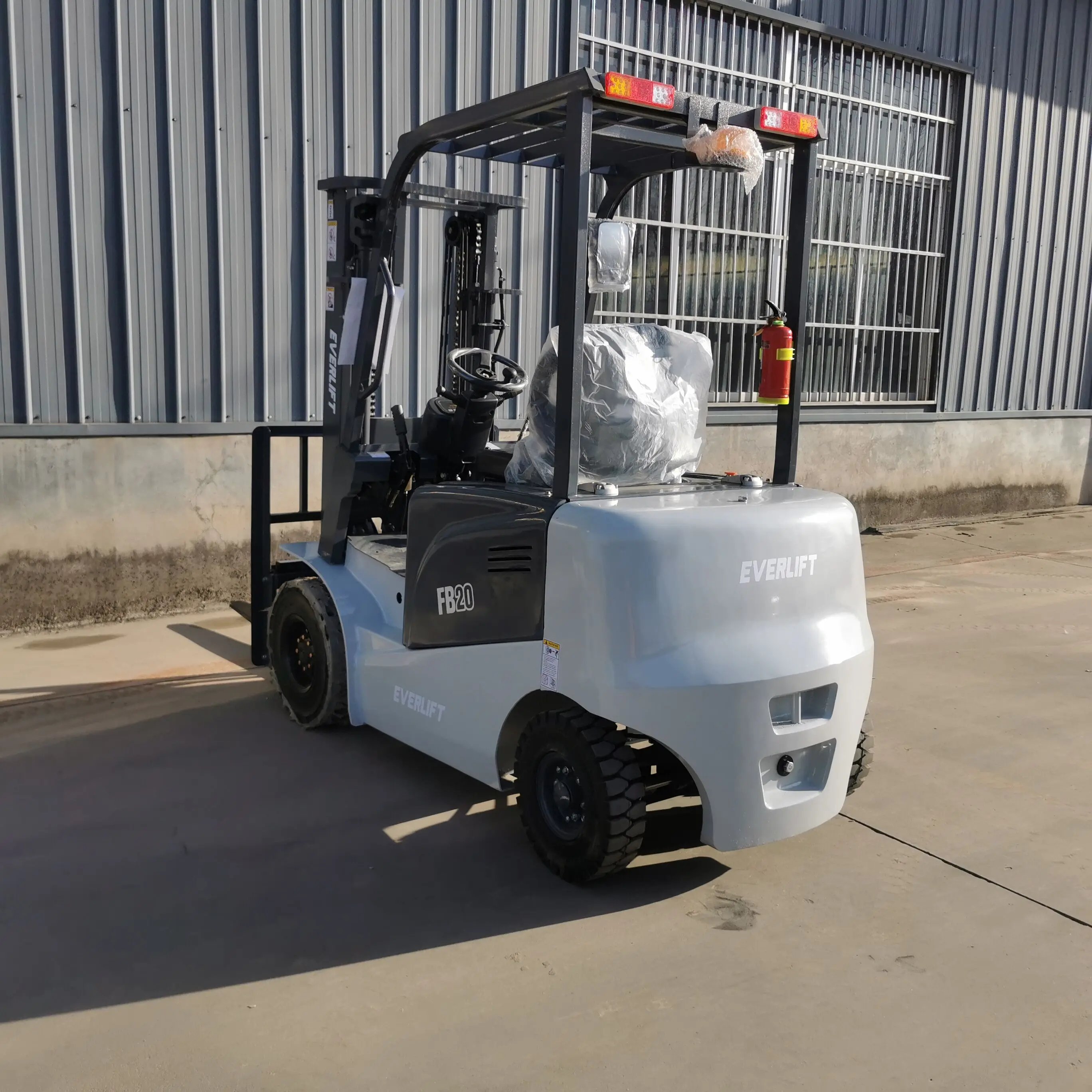 everlift EVERLIFT セット売り Everlift Forklifts - Reliable Diesel and Gasoline Lifting Power
