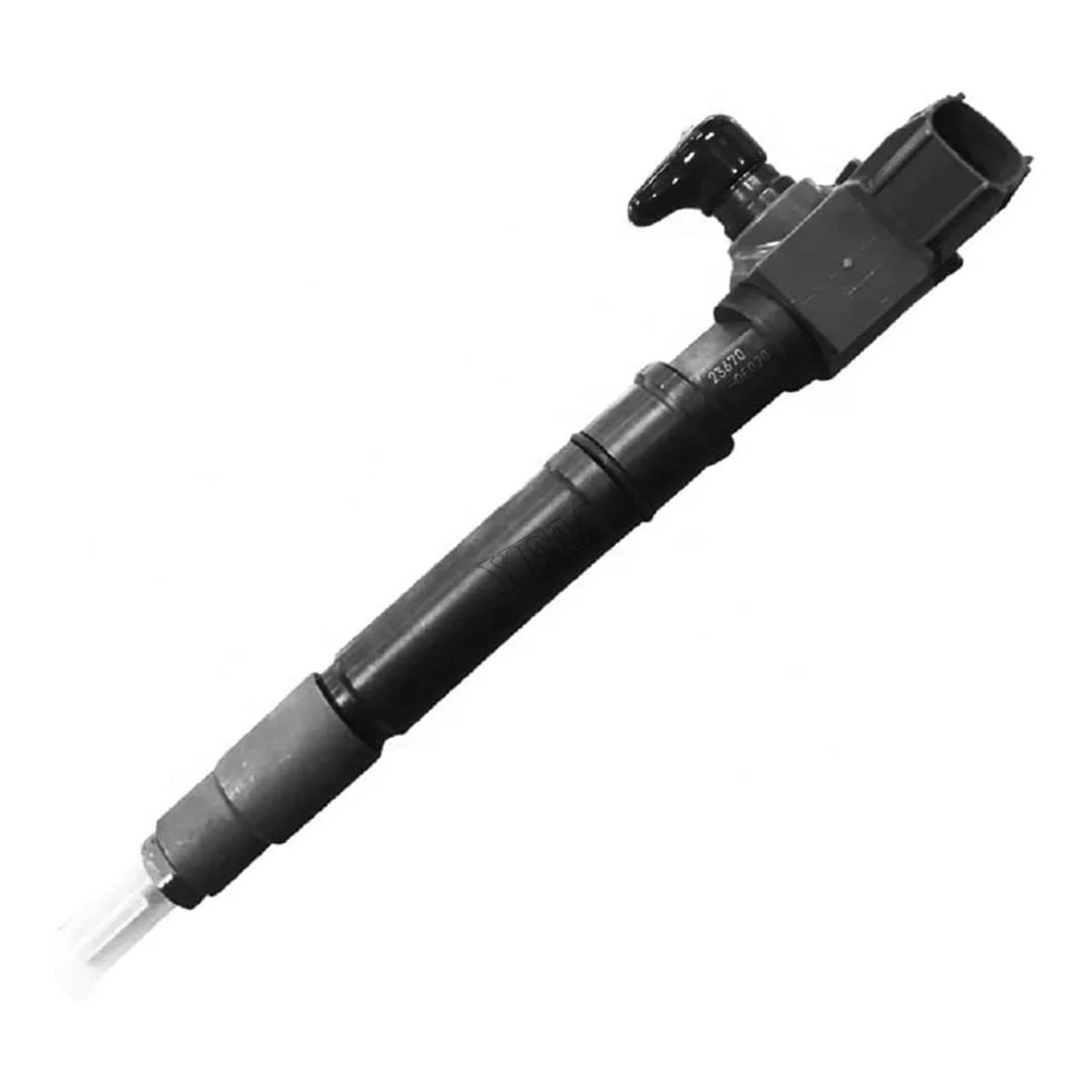 Fuel Injector 23670-0E020 for Toyota Engine 2GD-FTV 2.4L 3