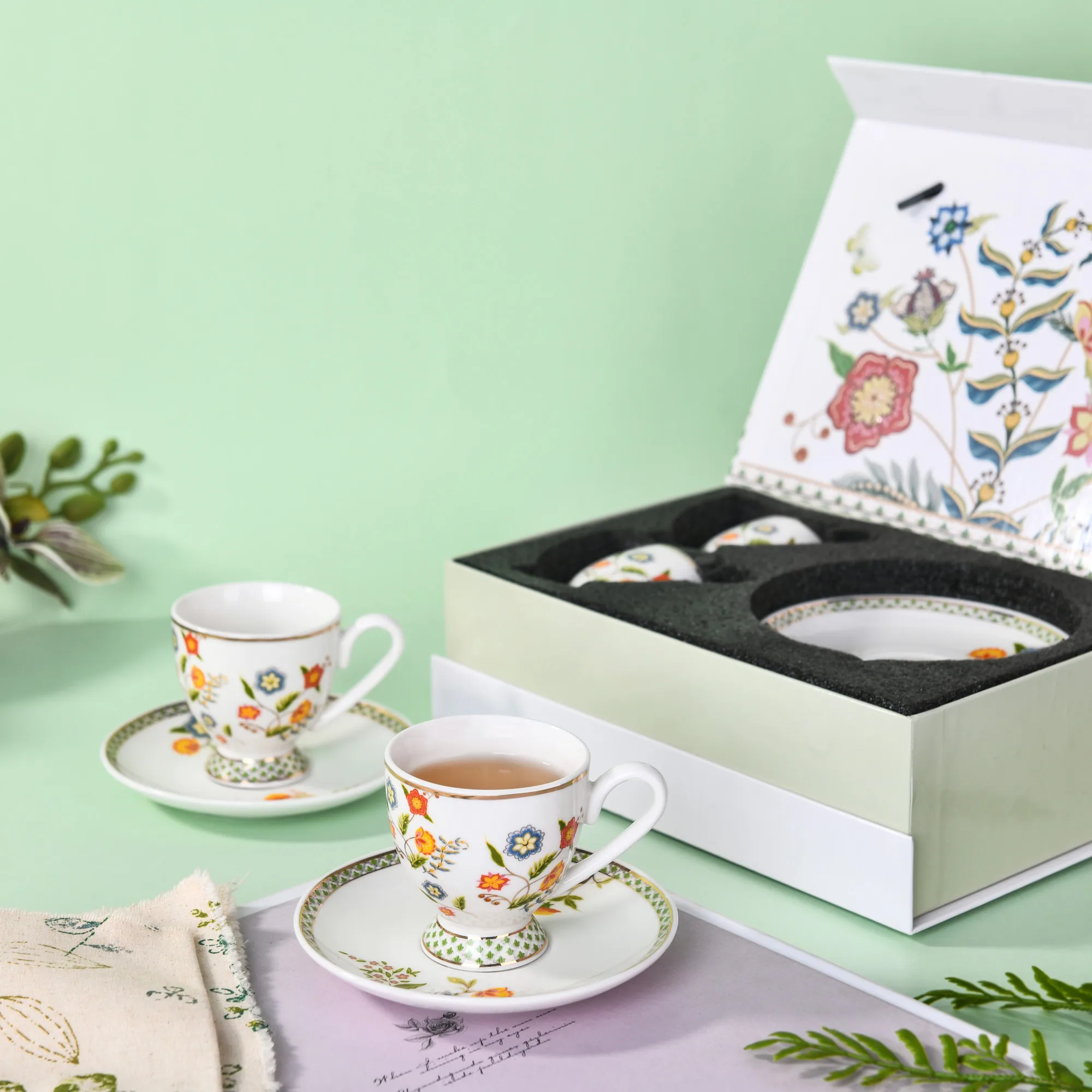 China Factory Set of 2 Gift Box Espresso Antique Coffee Tea Cup and Saucer Ceramic New Bone China Espresso Coffee Mug Sets