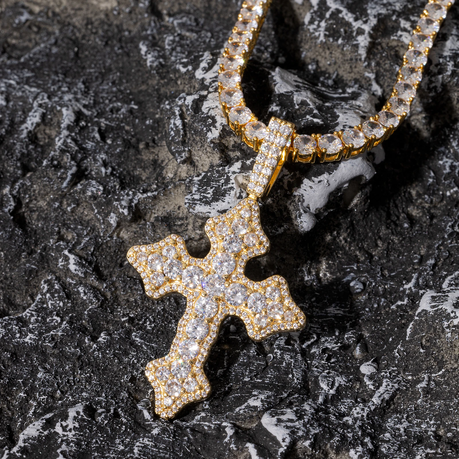 24" Icy CZ Arrow Heart Pendant Necklace - 14k Gold Plated Rope Chain Hip Hop Jewelry For Men & Women