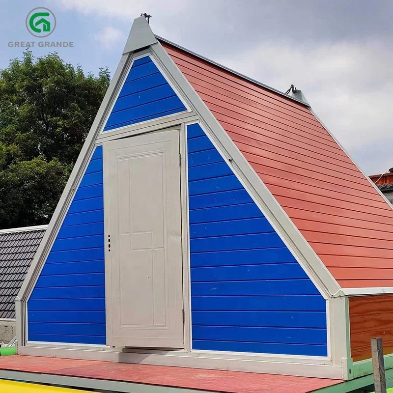 Grande maison portable en conteneur triangulaire 20 pieds 40 pieds maisons préfabriquées chambre d'enfant pièce de rangement à vendre