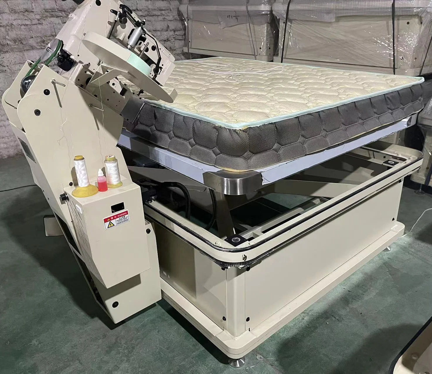 Automatic Table Lifting Mattress Surrounding Tape Edge Sewing Machine 300u Sewing Head Tape Edge Closing Machine