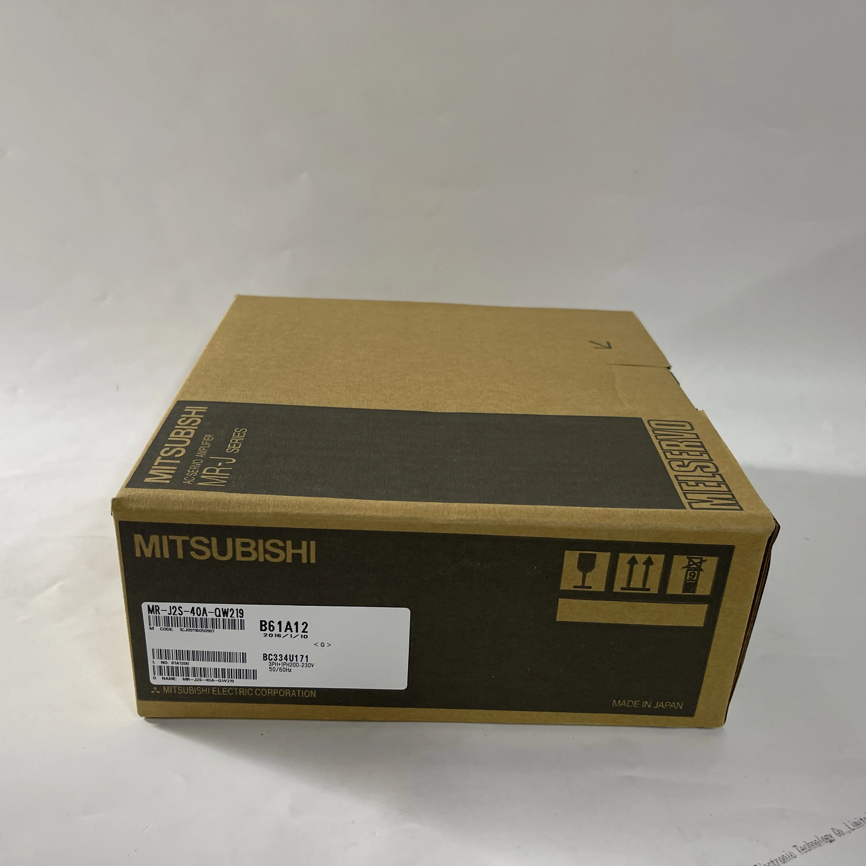 Mitsubishi MELSERVO J2S Series AC Servo Amplifier MR-J2S-40A-QW219 Mitsubishi MELSERVO J2S Series AC Servo Amplifier MR-J2S-40A-QW219