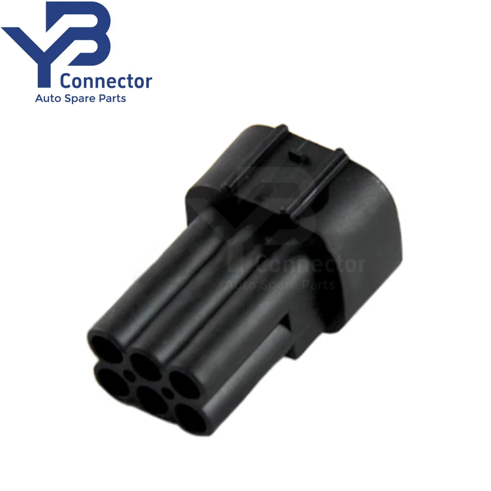 6189-6171 Japanese 6 Pin Male Motorcycle Connector for Toyota