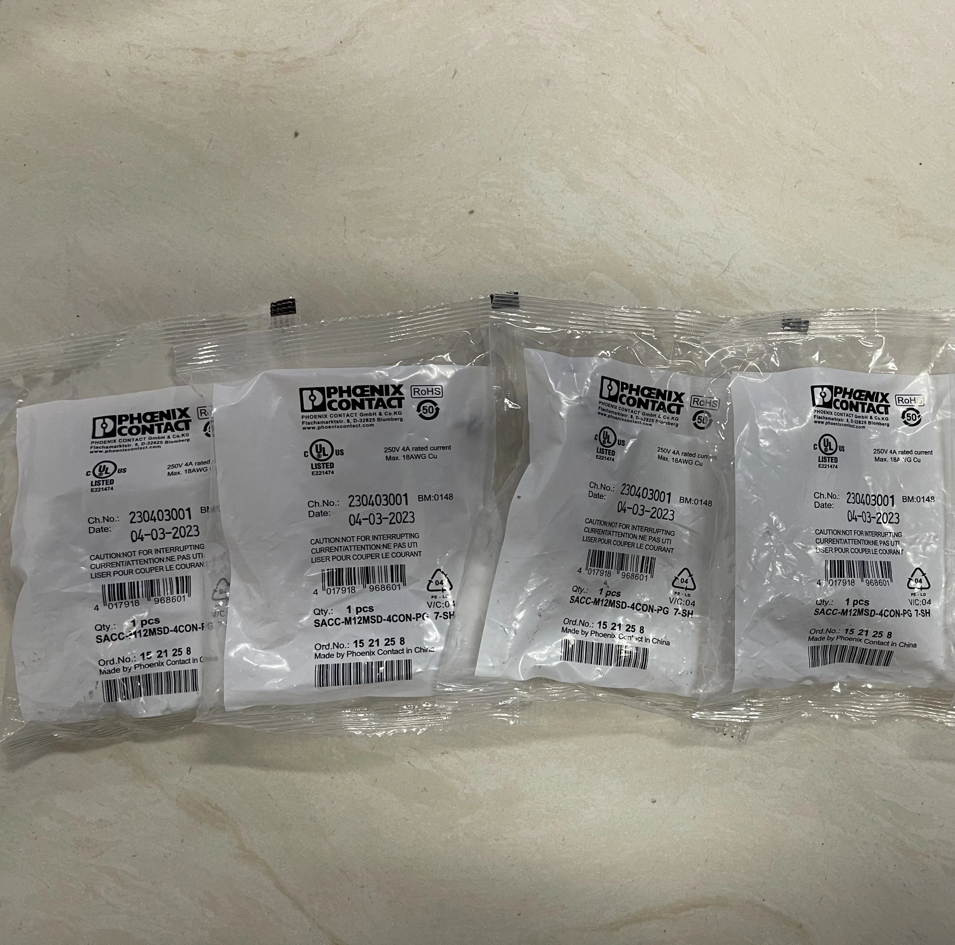 Phoenix Contact Cable Gland 1521258 SACC-M12MSD-4CON-PG 7-SH Phoenix Contact Cable Gland 1521258 SACC-M12MSD-4CON-PG 7-SH