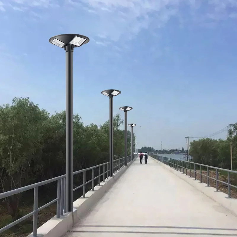 Solar Powered Street Light 300W Solar Light UFO With Remote Rechargeable 9-12M Installation