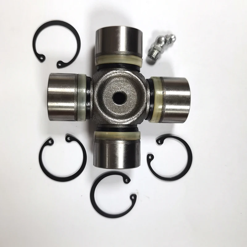 UNIVERSAL　UN−A2 High Quality Cross Assembly GUN46/TN146/37126-01G25 U-Joint
