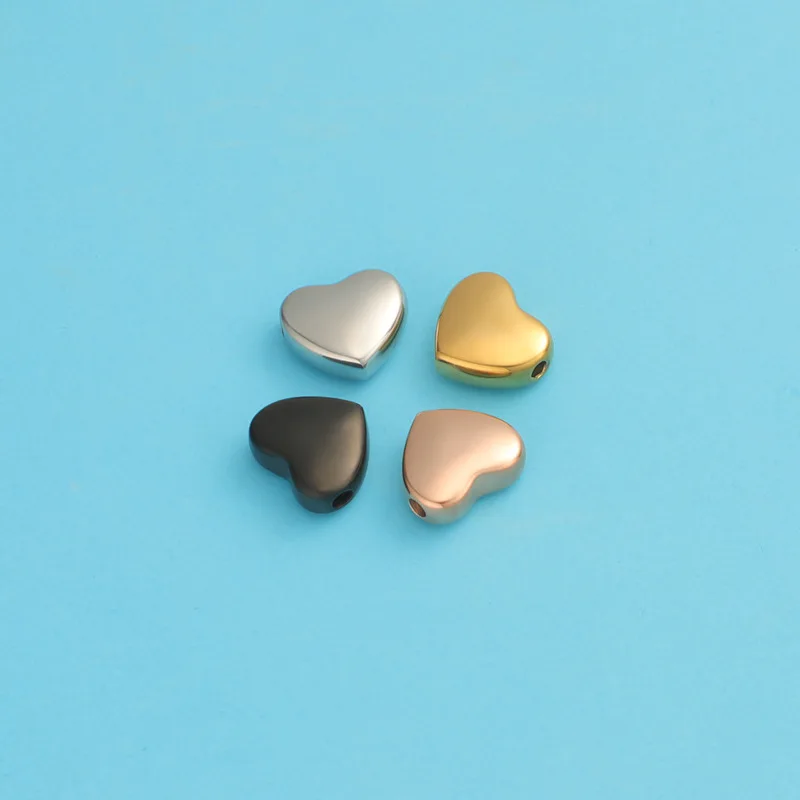 Gold Pendant Jewelry