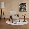 Singolo in lana di agnello beige con gambe in noce