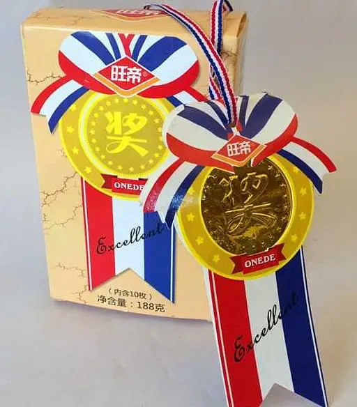 Машина для упаковки монет и шоколада