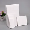 Cartón blanco de 350 g; 175 x 70 x 15 mm