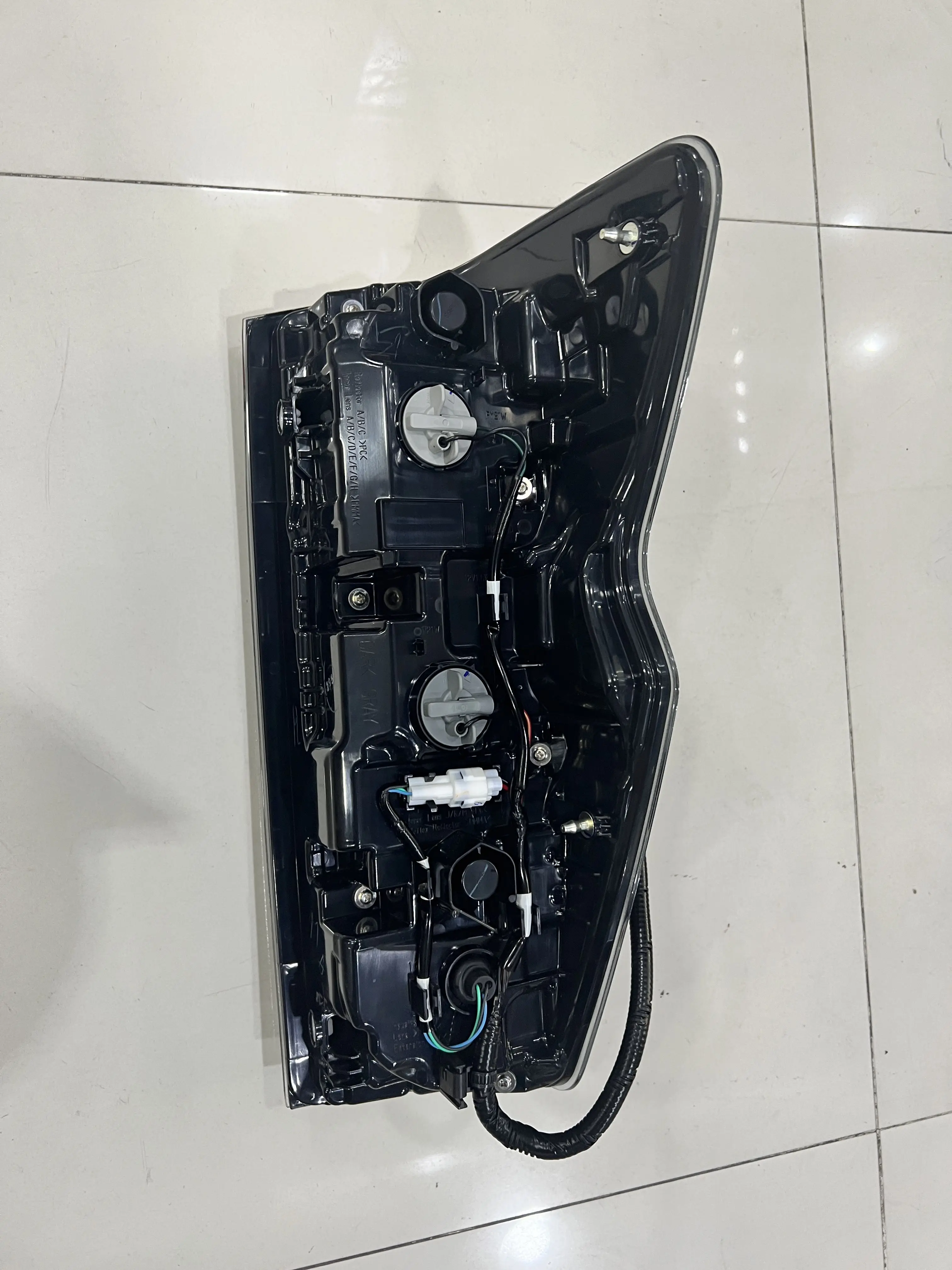 汽车照明发光二极管2024风格OEM原装转向信号灯尾灯适用于Dmax D-max 2021 2022 2023 2024尾灯| Alibaba.com