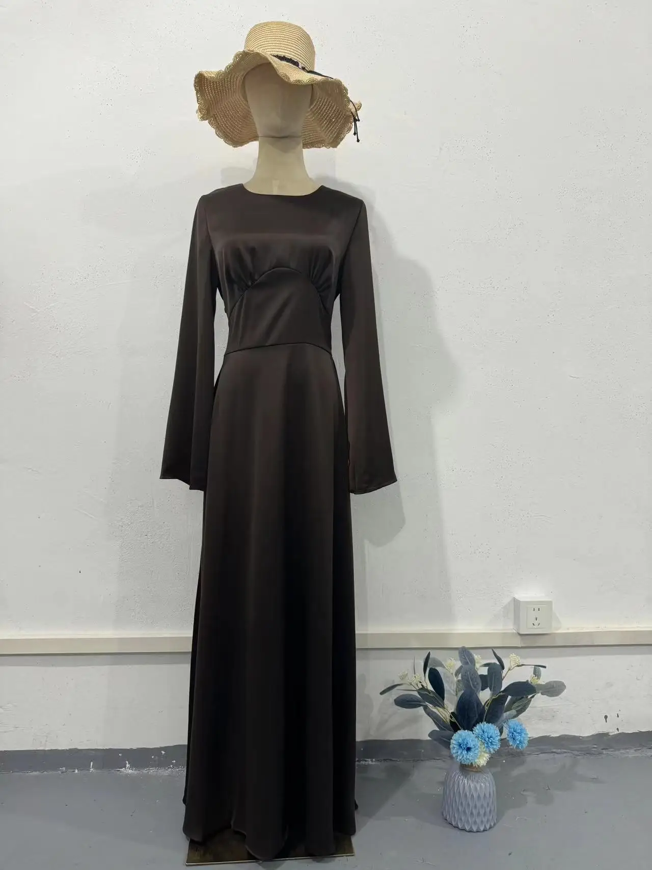 Round Neck Chiffon Evening Dress A-line Sky Blue Prom Dress Long Sleeves  Pleated Formal Occasion Evening Dresses for Women