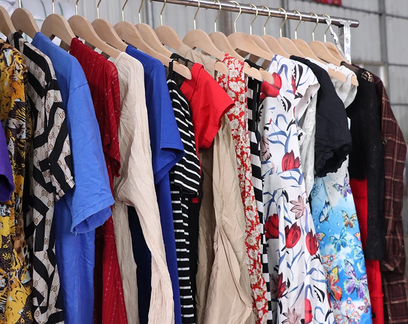 Comprar Ropa Vintage Venta Ropa Usada De Marca Preloved Thrift