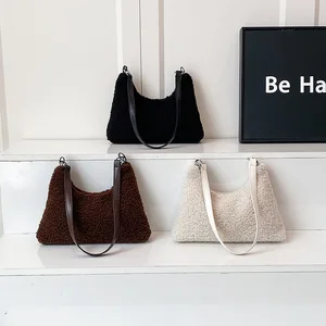 Lamb Wool Plush Bag for Women 2026 New Winter Shoulder Bag Vintage Solid Color Tote Bag