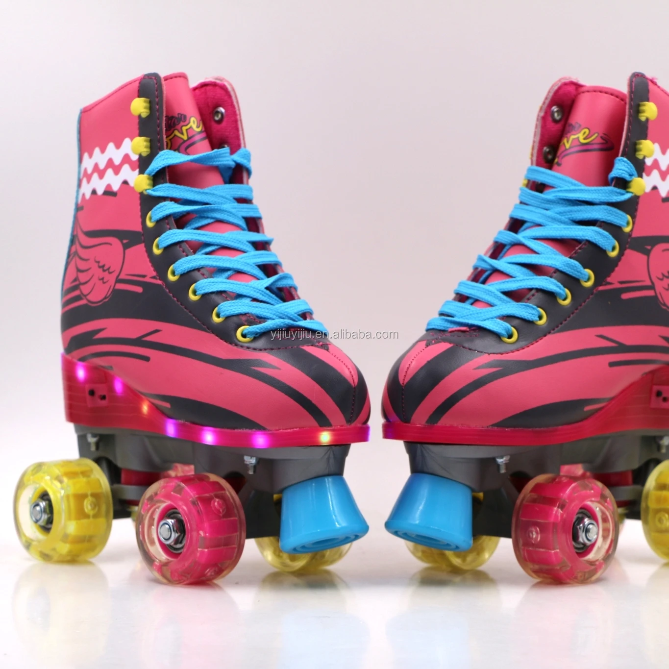 Chaussures de skate d'extérieur en PU de haute qualité quatre roues patins  à roulettes attachables coque en PVC en maille banane bleu rouge