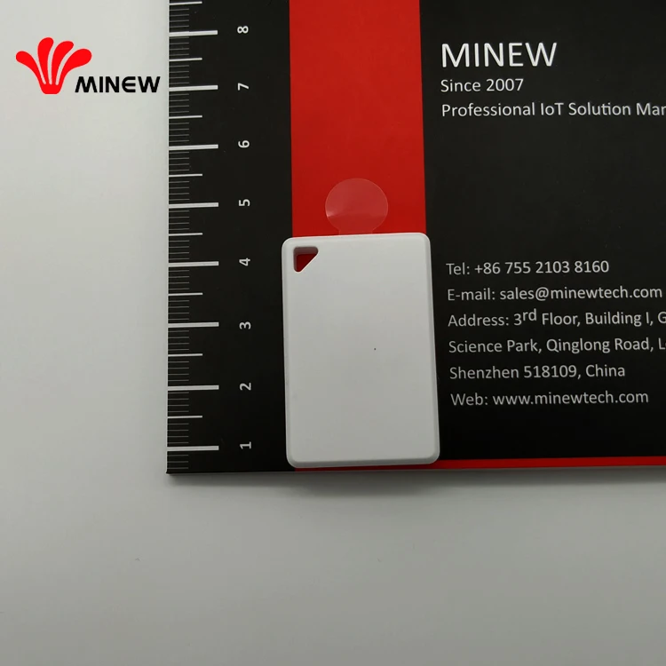 IoT Asset Tracking Device Ble 5.0 Ibeacon Eddystone Sticker Small Bluetooth Thin Tag Ble Beacon With Accelerometer