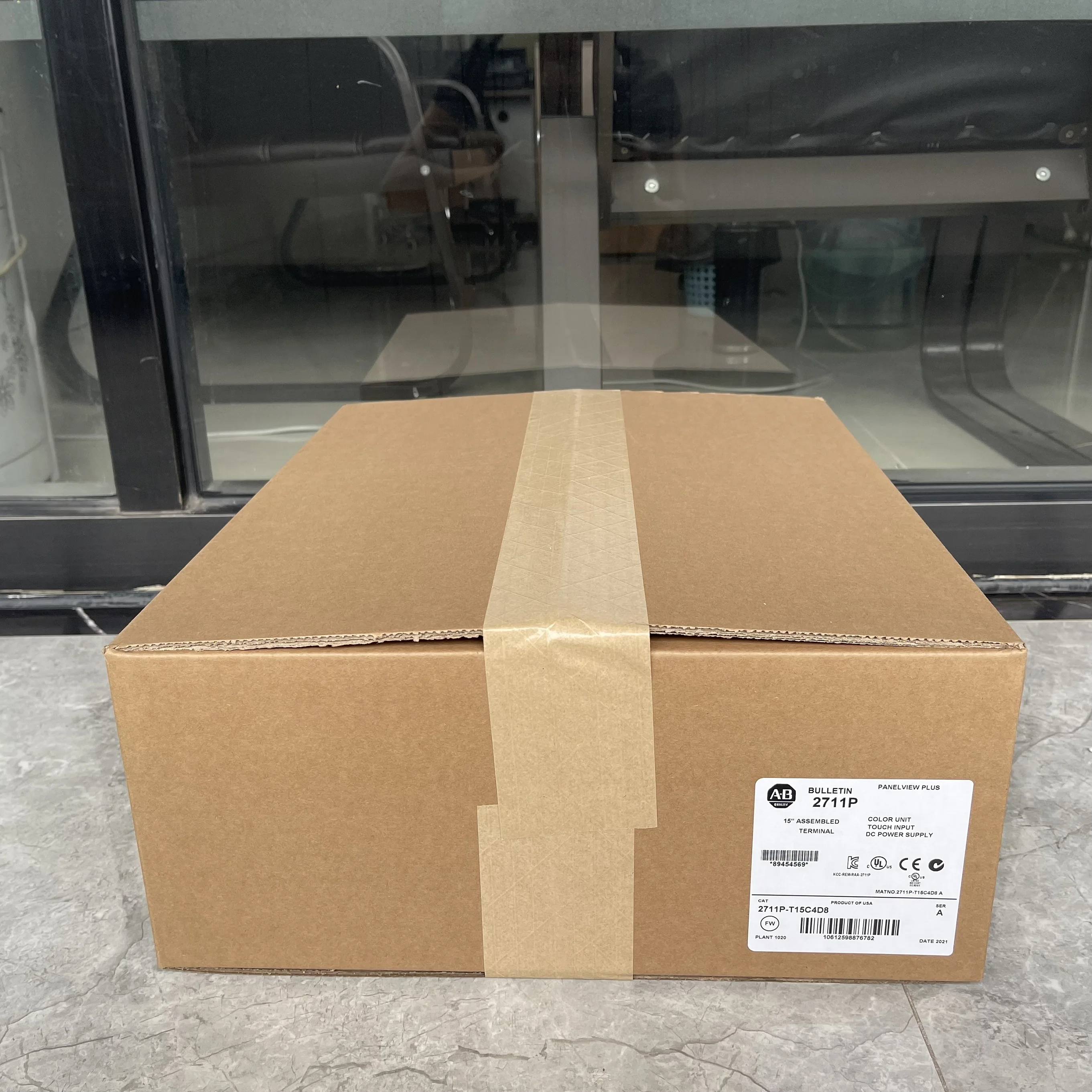 Allen-Bradley HMI Touch Panel 2711P-T15C4D8